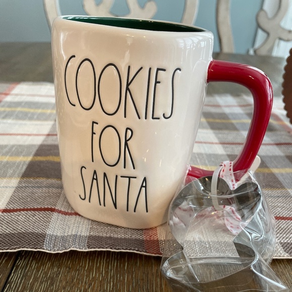 Rae Dunn COOKIES FOR SANTA Mug with Mitten Cookie Cutter & Gift Tag - Picture 1 of 7